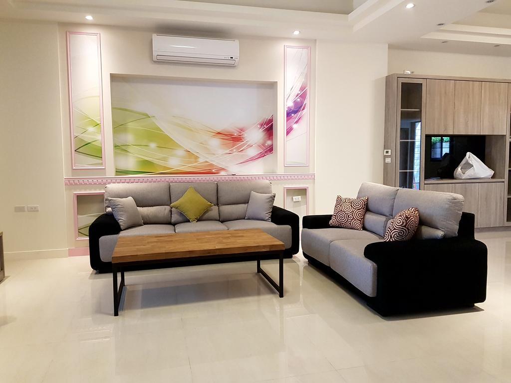 Childlike Innocence Homestay Hualien City Exterior photo