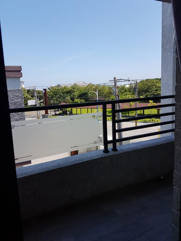 Childlike Innocence Homestay Hualien City Exterior photo