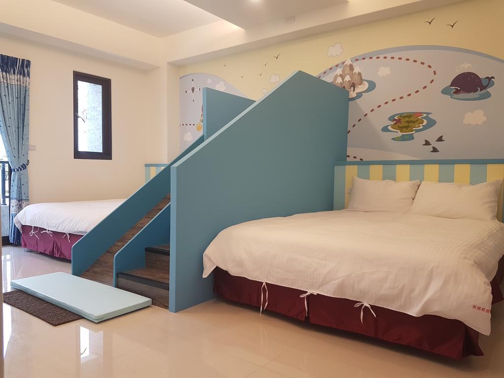 Childlike Innocence Homestay Hualien City Exterior photo