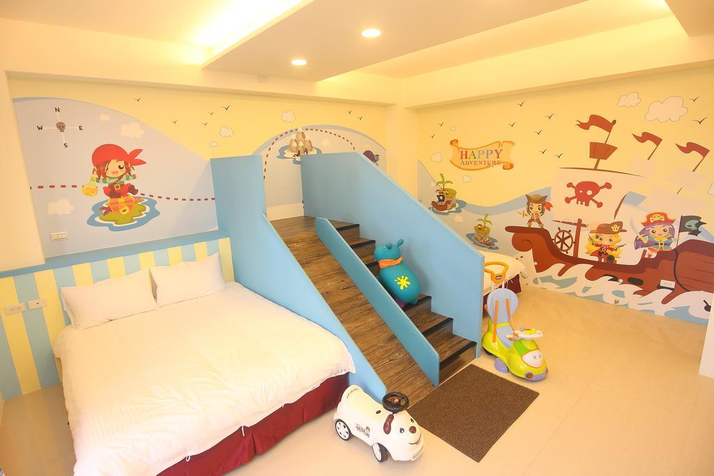 Childlike Innocence Homestay Hualien City Exterior photo