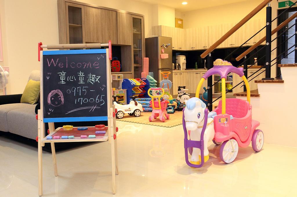 Childlike Innocence Homestay Hualien City Exterior photo