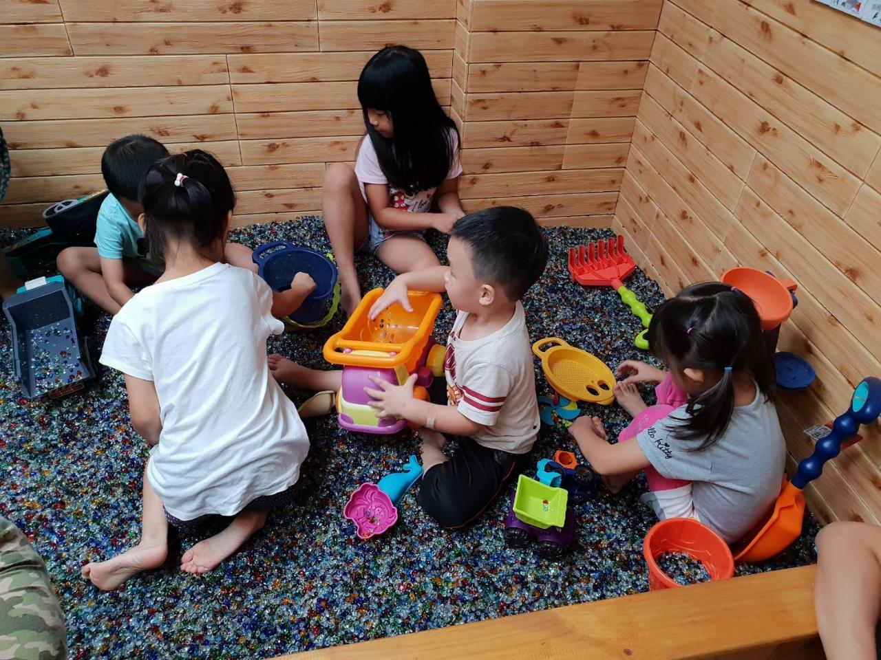 Childlike Innocence Homestay Hualien City Exterior photo