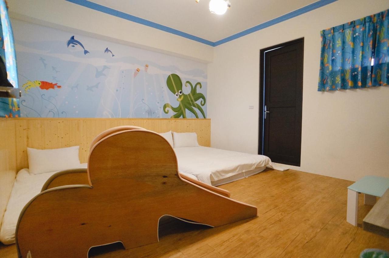 Childlike Innocence Homestay Hualien City Exterior photo